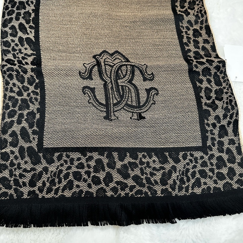 Roberto Cavalli Black and Cream-tan scarfs - Picture 2 of 5